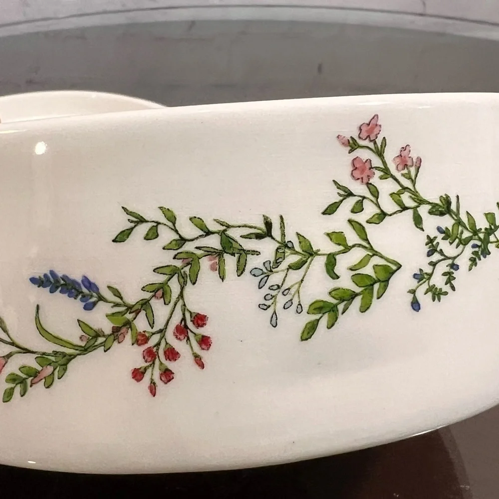 RAE DUNN COLLECTIBLE CERAMICS Trinket Tray “Best Gigi” embossed! Great gift NWOT